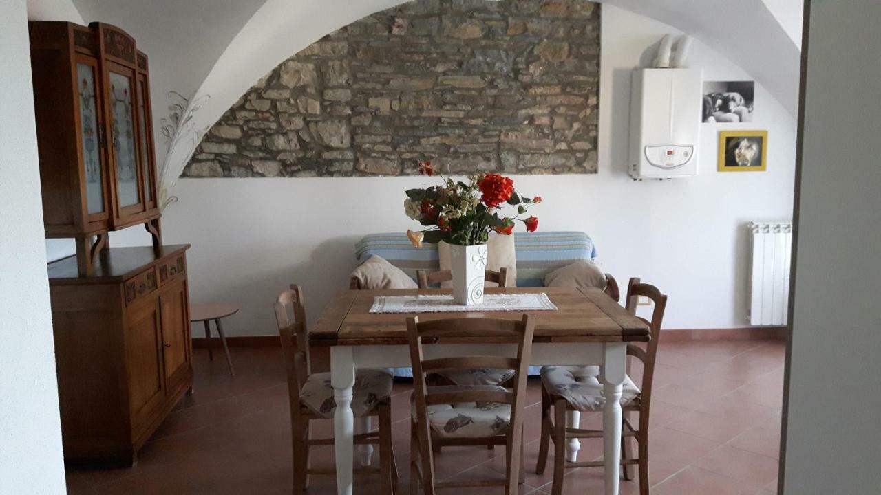 La Casina Negli Orti Apartment Arcola Luaran gambar